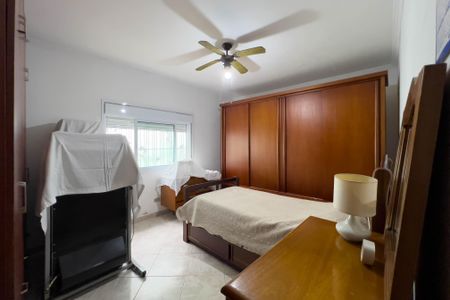 Casa à venda com 232m², 3 quartos e 5 vagas Casa à venda com 232m², 3 quartos e 5 vagasQuarto 2