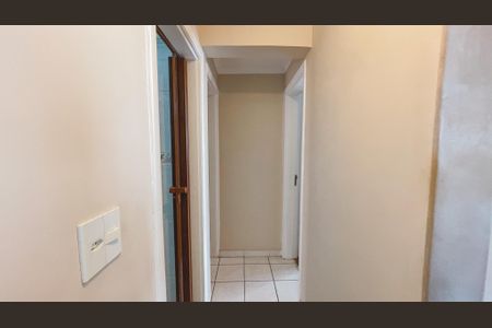 Apartamento à venda com 71m², 2 quartos e 1 vaga Apartamento à venda com 71m², 2 quartos e 1 vagaCorredor