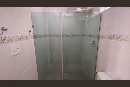 Apartamento à venda com 71m², 2 quartos e 1 vaga Apartamento à venda com 71m², 2 quartos e 1 vagaBanheiro