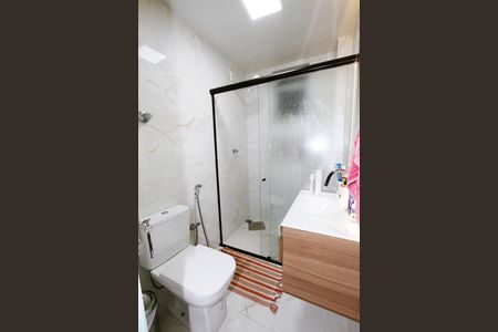 Apartamento à venda com 89m², 2 quartos e 1 vagaBanheiro Social