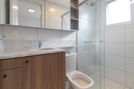 Apartamento para alugar com 73m², 3 quartos e 2 vagas Apartamento para alugar com 73m², 3 quartos e 2 vagasBanheiro da Suíte