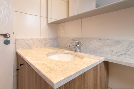 Apartamento para alugar com 73m², 3 quartos e 2 vagas Apartamento para alugar com 73m², 3 quartos e 2 vagasBanheiro da Suíte
