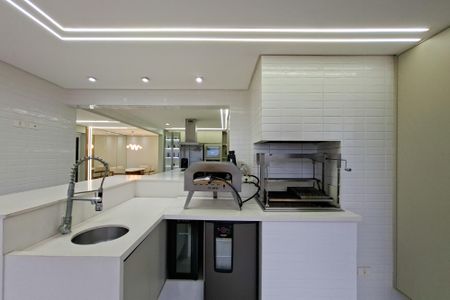 Apartamento para alugar com 151m², 3 quartos e 3 vagasSacada