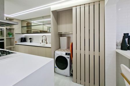 Apartamento para alugar com 151m², 3 quartos e 3 vagasÁrea de Serviço