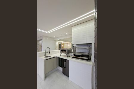 Apartamento para alugar com 151m², 3 quartos e 3 vagasSacada