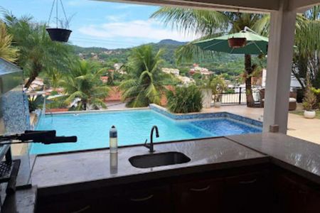 Casa de condomínio à venda com 200m², 3 quartos e 3 vagas Casa de condomínio à venda com 200m², 3 quartos e 3 vagasÁrea Gourmet
