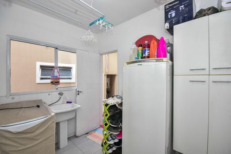 Casa à venda com 321m², 3 quartos e 7 vagasÁrea de Serviço