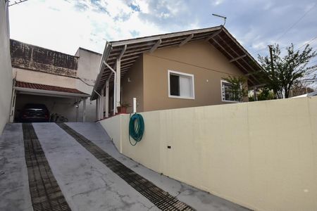 Casa à venda com 321m², 3 quartos e 7 vagasGaragem