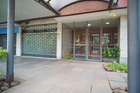 Apartamento à venda com 82m², 2 quartos e 1 vagaFachada e Portaria