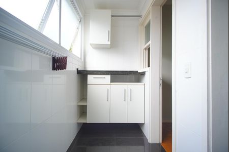 Apartamento à venda com 82m², 2 quartos e 1 vagaÁrea de Serviço