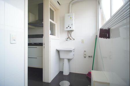 Apartamento à venda com 82m², 2 quartos e 1 vagaÁrea de Serviço