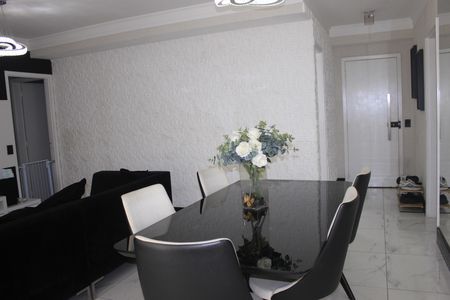 Apartamento à venda com 115m², 4 quartos e 2 vagasSala