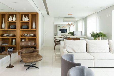 Apartamento à venda com 3 quartos, 116m² em Jardim das Acacias, São Paulo