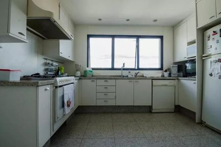 Apartamento à venda com 319m², 4 quartos e 5 vagas