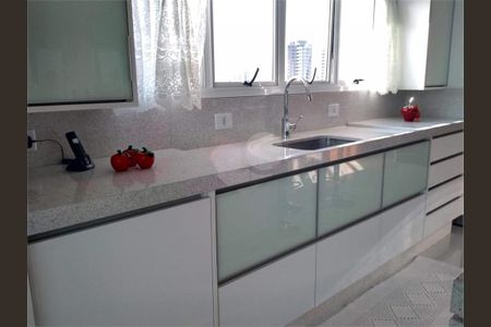 Apartamento à venda com 332m², 3 quartos e 4 vagas