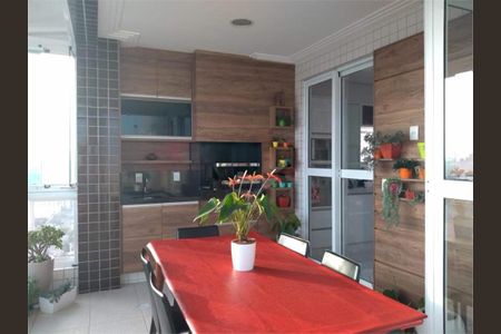 Apartamento à venda com 332m², 3 quartos e 4 vagas