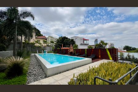 Studio para alugar com 31m², 1 quarto e 1 vaga Studio para alugar com 31m², 1 quarto e 1 vagaPiscina