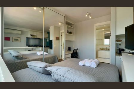 Studio para alugar com 31m², 1 quarto e 1 vaga Studio para alugar com 31m², 1 quarto e 1 vagaSuite