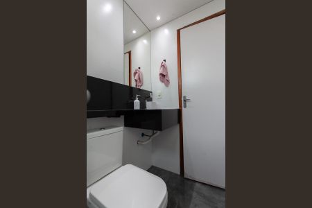 Apartamento à venda com 96m², 3 quartos e 1 vagaBanheiro Social
