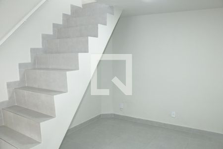 Casa para alugar com 1 quarto, 92m² em Centro, Nova Iguaçu