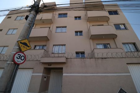 Apartamento para alugar com 64m², 2 quartos e 2 vagasFachada