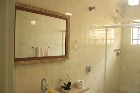 Casa à venda com 400m², 4 quartos e 5 vagasBanheiro Social