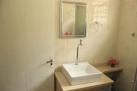 Casa à venda com 400m², 4 quartos e 5 vagasBanheiro da Suíte