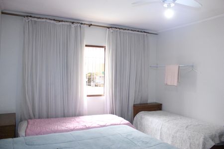 Casa à venda com 400m², 4 quartos e 5 vagasQuarto 3