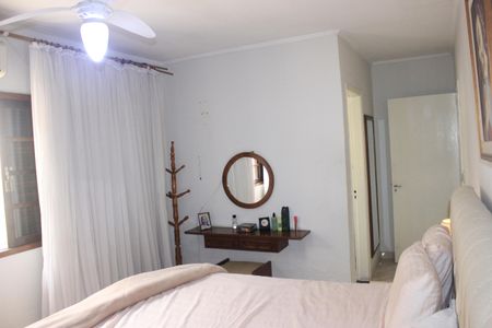 Casa à venda com 400m², 4 quartos e 5 vagasSuíte
