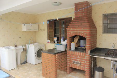 Casa à venda com 400m², 4 quartos e 5 vagasEspaço Gourmet e lavanderia