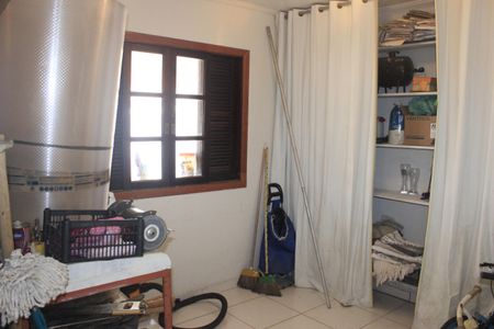 Casa à venda com 400m², 4 quartos e 5 vagasEdícula