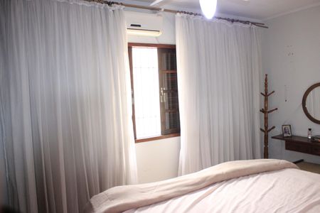 Casa à venda com 400m², 4 quartos e 5 vagasSuíte