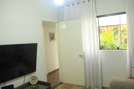 Casa à venda com 400m², 4 quartos e 5 vagasQuarto 2