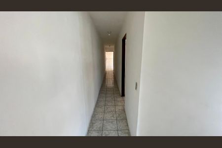 Casa à venda com 344m², 6 quartos e 5 vagas Casa à venda com 344m², 6 quartos e 5 vagasCorredor interno