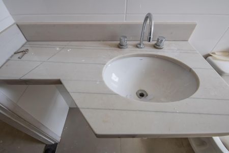 Apartamento à venda com 82m², 2 quartos e 2 vagas Apartamento à venda com 82m², 2 quartos e 2 vagasBanheiro