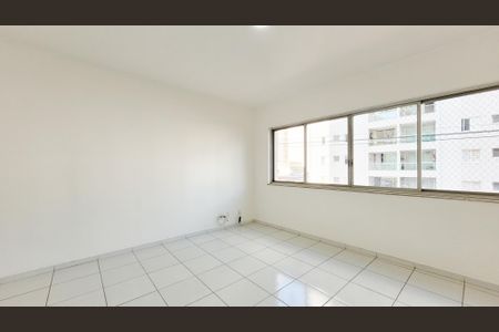 Apartamento à venda com 112m², 3 quartos e 1 vaga Apartamento à venda com 112m², 3 quartos e 1 vagaSala