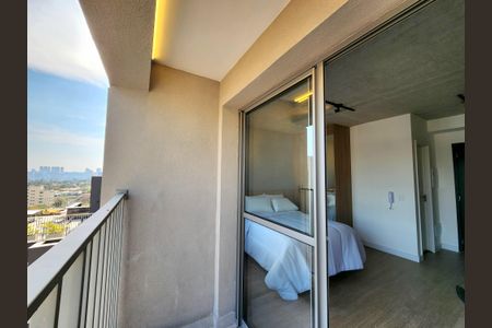 Studio à venda com 25m², 1 quarto e sem vaga Studio à venda com 25m², 1 quarto e sem vagaVaranda