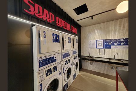 Studio à venda com 25m², 1 quarto e sem vaga Studio à venda com 25m², 1 quarto e sem vagaÁrea comum - Lavanderia