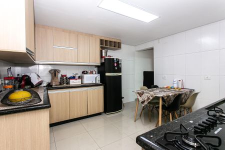 Casa à venda com 159m², 3 quartos e 2 vagas Casa à venda com 159m², 3 quartos e 2 vagasCozinha