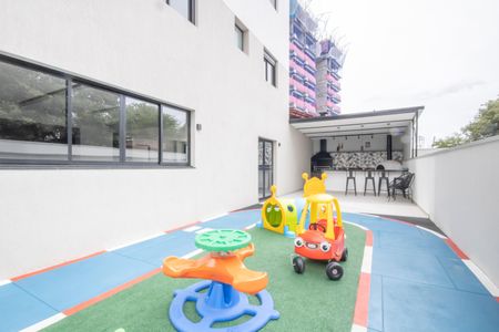 Apartamento à venda com 59m², 2 quartos e 2 vagasÁrea comum - Playground