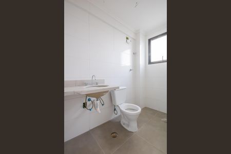 Apartamento à venda com 59m², 2 quartos e 2 vagasBanheiro da Suíte