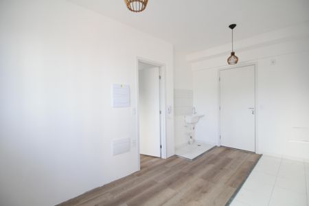 Sala/Cozinha de apartamento para alugar com 1 quarto, 28m² em Vila Andrade, São Paulo