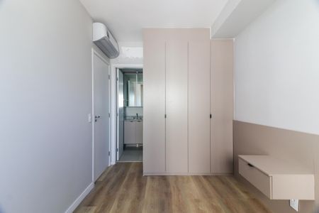 Apartamento à venda com 69m², 2 quartos e 1 vaga Apartamento à venda com 69m², 2 quartos e 1 vagaQuarto 2 - Suíte