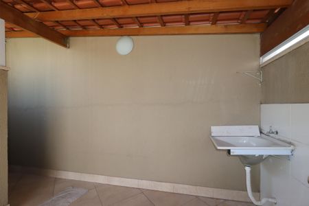 Apartamento à venda com 90m², 2 quartos e 1 vagaÁrea de Serviço