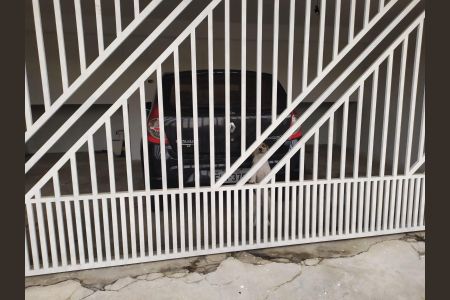 Casa à venda com 200m², 4 quartos e 3 vagas Casa à venda com 200m², 4 quartos e 3 vagasGaragem