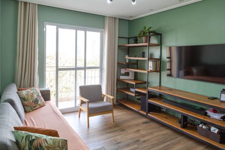 Apartamento à venda com 70m², 2 quartos e 1 vaga Apartamento à venda com 70m², 2 quartos e 1 vagaSala