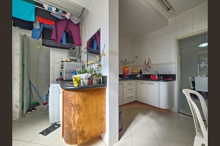 Apartamento à venda com 85m², 2 quartos e 2 vagasCozinha