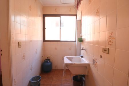 Apartamento para alugar com 76m², 2 quartos e 1 vagaÁrea de Serviço