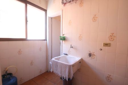 Apartamento para alugar com 76m², 2 quartos e 1 vagaÁrea de Serviço