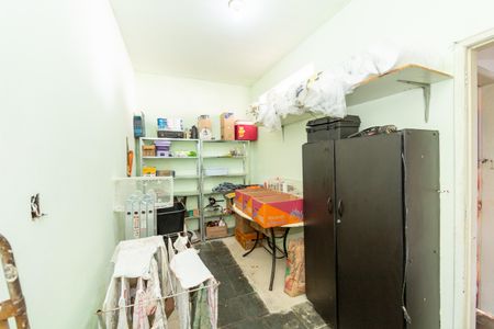 Casa à venda com 100m², 3 quartos e 10 vagas Casa à venda com 100m², 3 quartos e 10 vagasQuarto 3